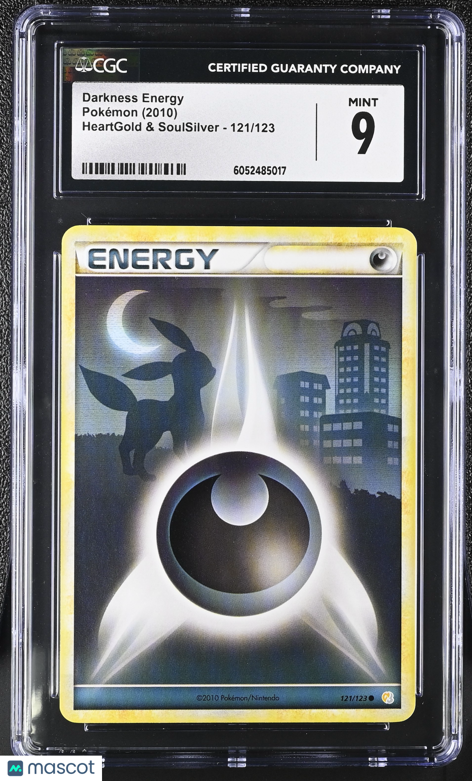2010 Pokemon Darkness Energy #121/123 121/123 CGC 9